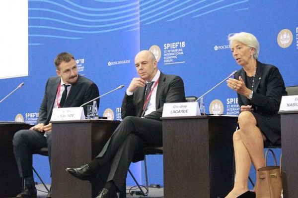 МВФ дает подсказки Правительству РФ