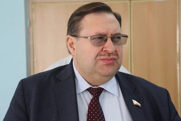 Сергей Наумов покинул нестойкие ряды “команды губернатора”