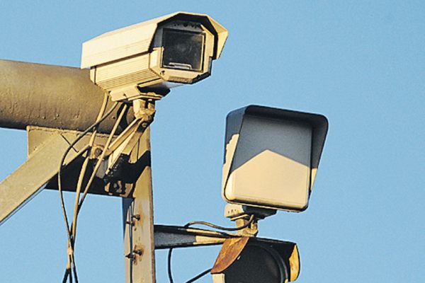 За движением на не соответствующим нормативам дорогам будут следить камеры фотовидеофиксации