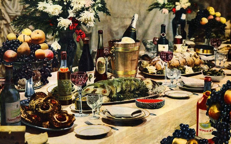 Как вы думаете, в честь какого праздника так щедро накрывали стол во времена СССР?