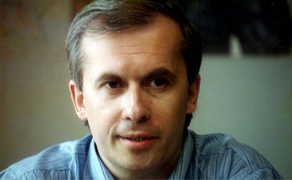 Владимир Спирягин — главный редактор еженедельника «Саратовская мэрия», 1997 год (фото: Алексей Хействер)