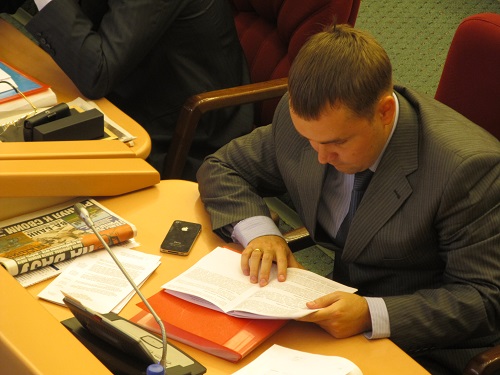 Сергей Нестеров работает над проектом сокращения государственного внешнего долга Саратовской области