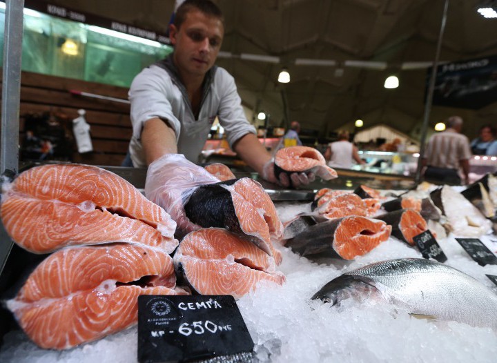Некоторые виды красной рыбы были обнаружены в реках и озерах Белоруссии