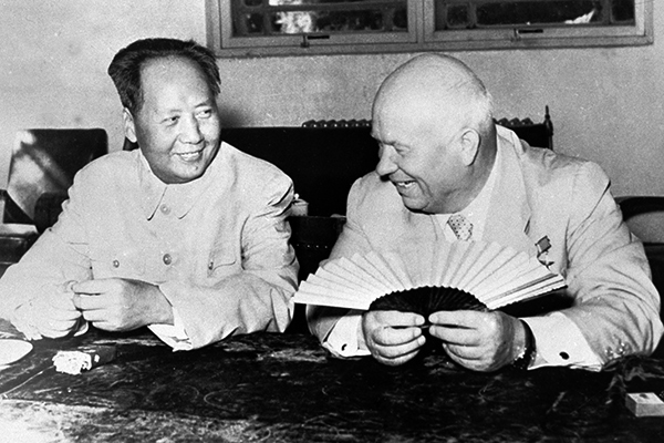 А что, товарищ Хрущев, вы читали "Каштанку"? Читал, товарищ Мао, веселый рассказ!