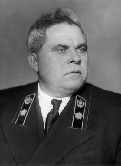 Министр финансов СССР Арсений Зверев                                                                                          