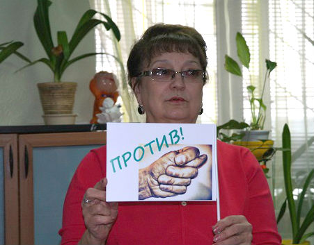 Ольга Алимова знает, за какой из двух квадратиков она будет голосовать, если в бюллетене окажется только фамилия Радаева 