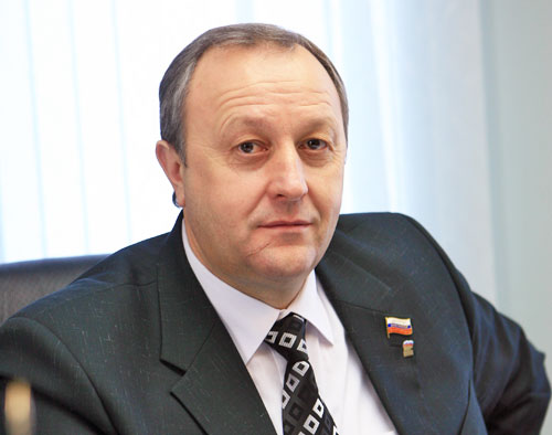 Знает ли губернатор Валерий Радаев о пробелах в биографии Людмилы Боковой?