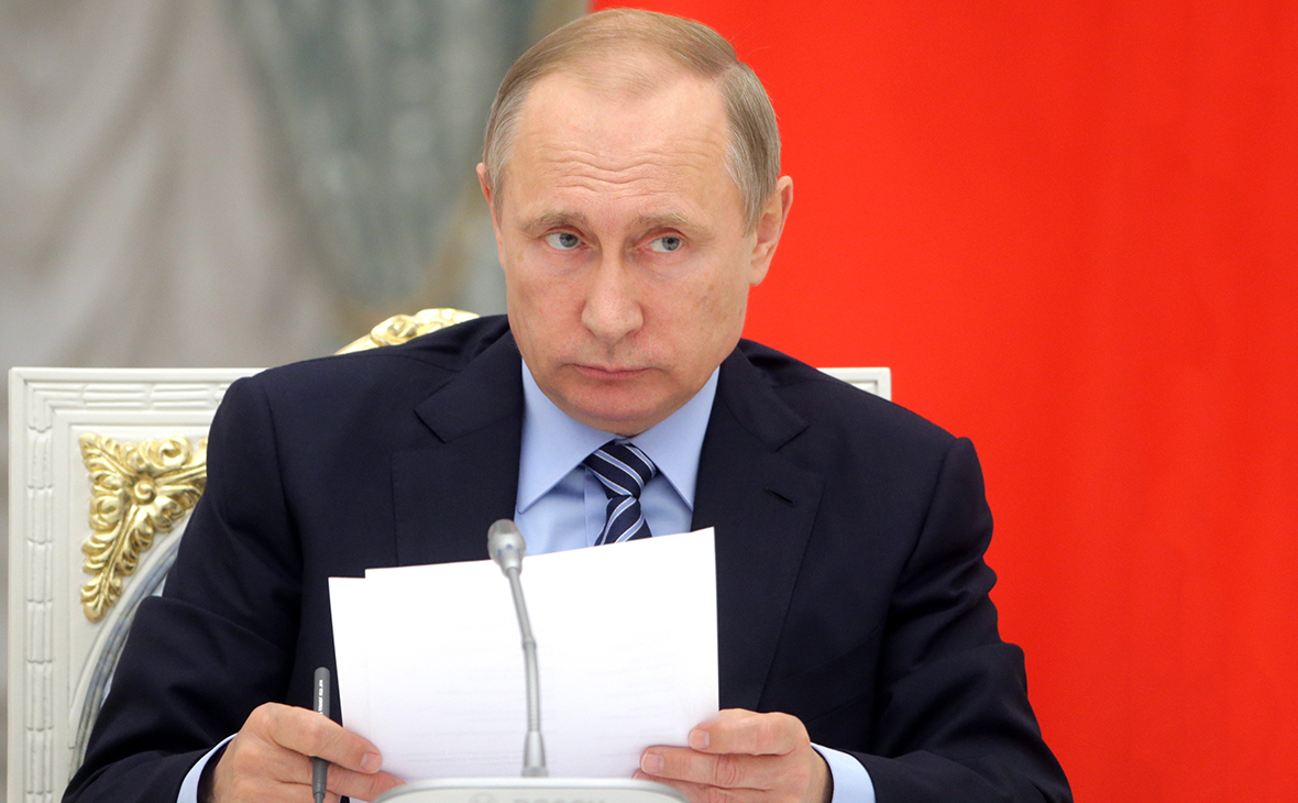 Путин внес в Госдуму законопроект об изменении Конституции